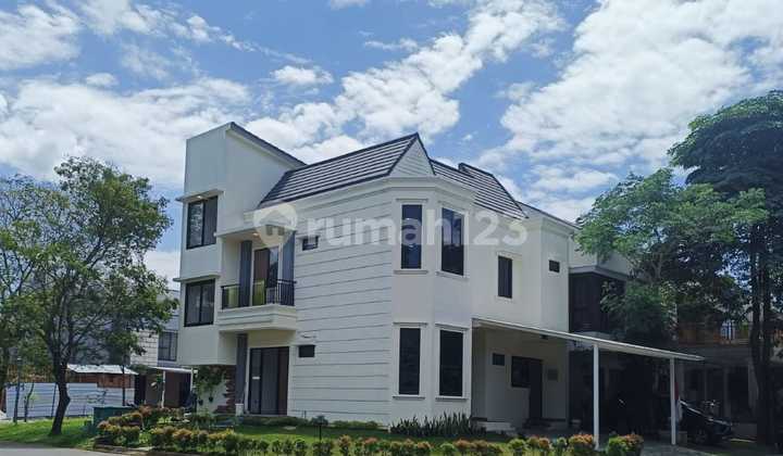 Dijual Rumah Baru 2 Lantai Di The Eminent Bsd Hook Selatan, Barat Dijual Rumah Baru 2 Lantai Di The Eminent Bsd Hook Selatan, Barat