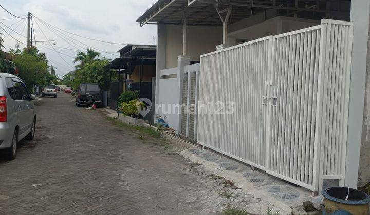 Rumah Murah 4 Kamar Tidur Bonus Pagar & AC, di Waru Sidoarjo 2