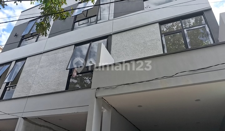 Rumah Baru 3 Lt Komplek Duri Kepa Dkt Tanjung Duren Jakarta Barat