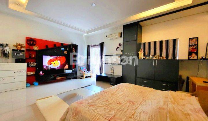 Rumah 2.5 Lantai Hoek Kavling Polri Jelambar Full Furnished 1