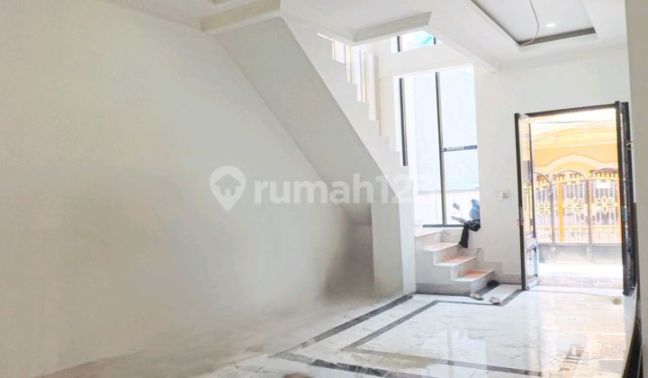 Rumah Baru Taman Ratu Americanclassic Komplek Dekat Tanjung Duren 2