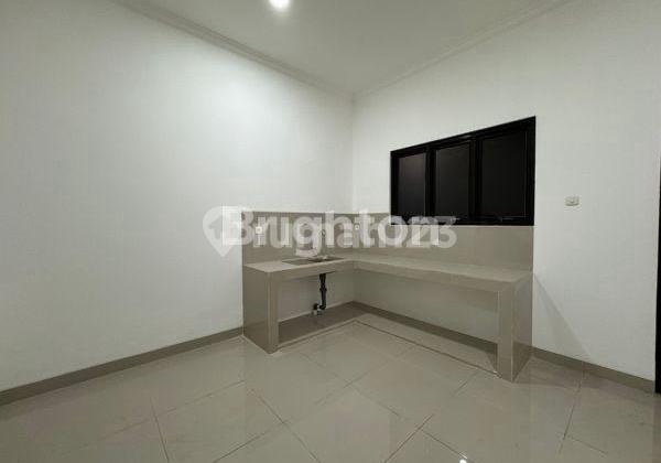 Rumah Tanjung Duren 3 Lt Last Unit Dlm Komplek Row 2 Mbl Jakarta 2