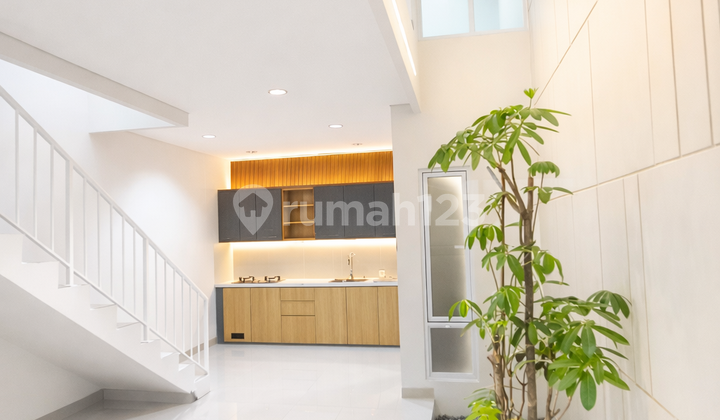 Rumah Baru Minimalis 3 Lt Duri Kepa Dkt Greenville Jakarta Barat