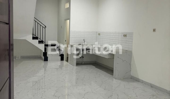 Rumah Kavling Polri 3Lantai Jelambar Jakarta Barat 2