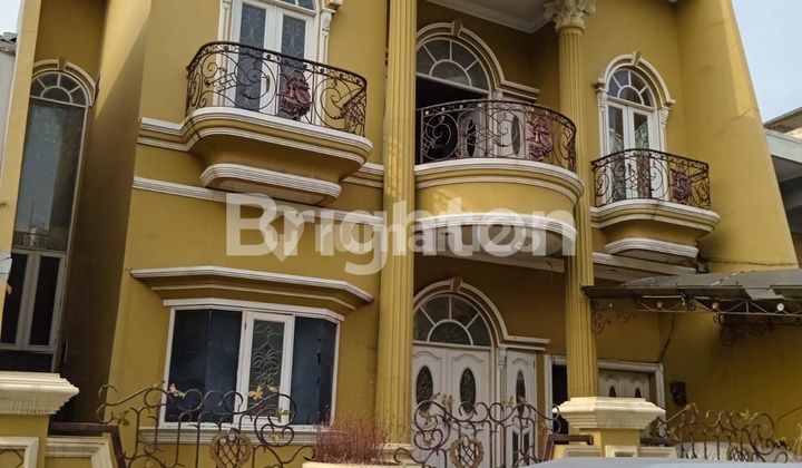 RUMAH MEWAH TAMAN RATU 2,5LANTAI GREENVILLE JAKARTA BARAT RUMAH MEWAH TAMAN RATU 2,5LANTAI GREENVILLE JAKARTA BARAT