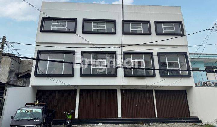 Ruko Baru Taman Ratu 3Lantai Lokasi Strategis 1