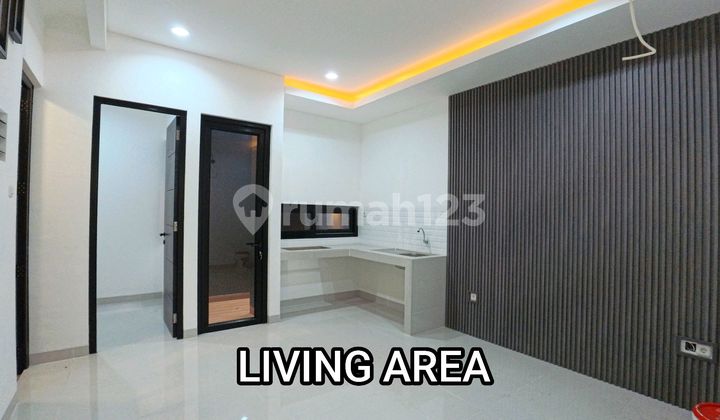 Rumah Baru Cantik 2 Lt Duri Kepa Kamar Utama Luas Row 2 Mb 2