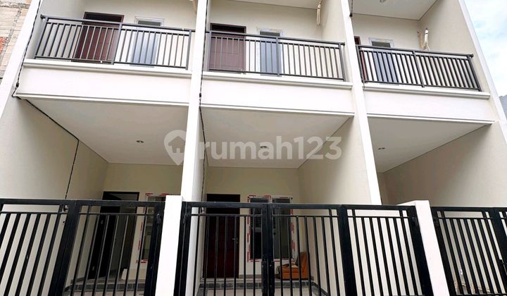 Rumah Baru Duri Kepa 1.25M Row Mobil Dkt Tanjung Duren Jakarta