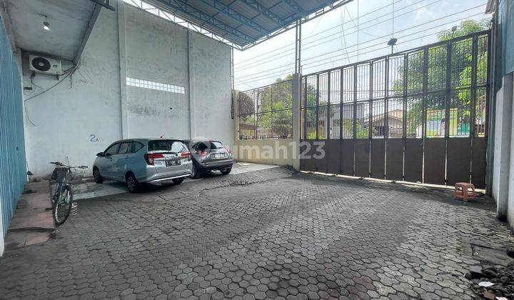 Gudang 0 Jalan Raya Dekat Dengan Rungkut Industri 2