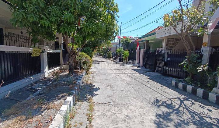 Rumah Luas dan Modern di Rungkut Menanggal, Siap Huni Dekat Merr 2