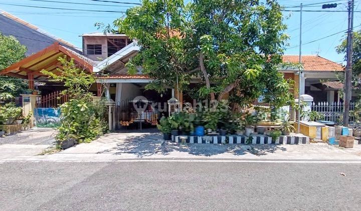 Rumah Luas Minimalis Dan Nyaman Di Rungkut, Surabaya 1