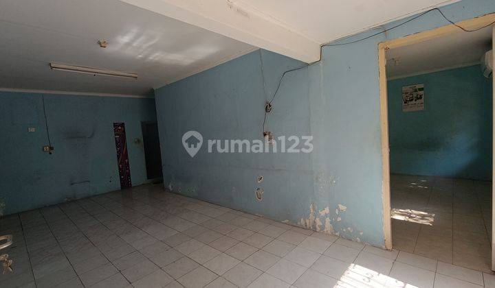 Rumah Luas dan Nyaman di Surabaya Timur TERMURAH - Hunian Cocok untuk Keluarga! 2