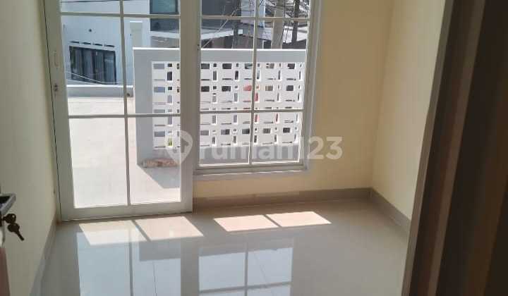 Rumah 2 Lantai Di Cluster Bumi Adipura Siap Huni ,gede Bage  2