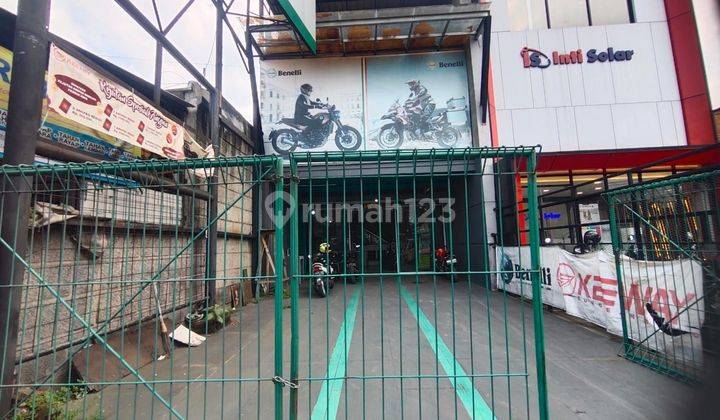 Ruko mainroad siap huni-cicadas Bandung timur