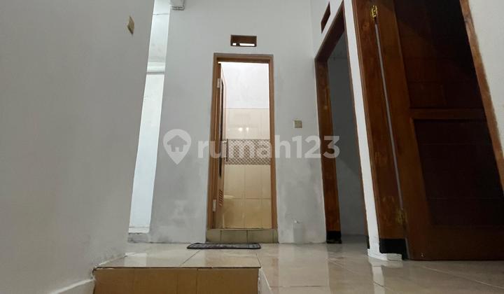 Nice House Near Widyatama University Cibeunying Bandung 2