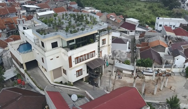 Dijual Rumah Super Lux Di Sayap Jalan Jakarta Kota Bandung