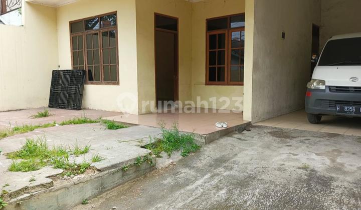 A Serene and Comfortable House in Taman Holis Indah, Cigondewah, Bandung 2