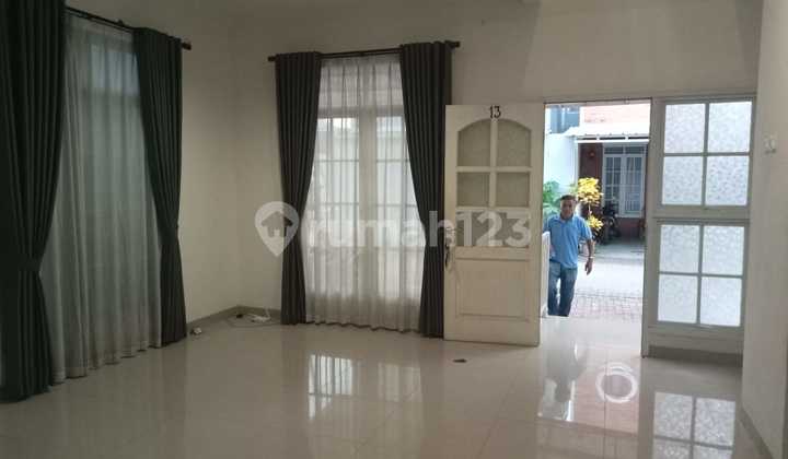 For Sale House Inside Cluster Onegate Cisaranten, Arcamanik 2