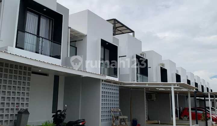 Modern Minimalist House in Agathis Cluster Oma Indah Garut