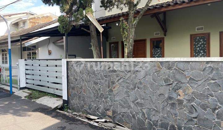 Rumah Siap Huni Dekat ke Sumarecon Komplek Riung Bandung Rumah Siap Huni Dekat ke Sumarecon Komplek Riung Bandung