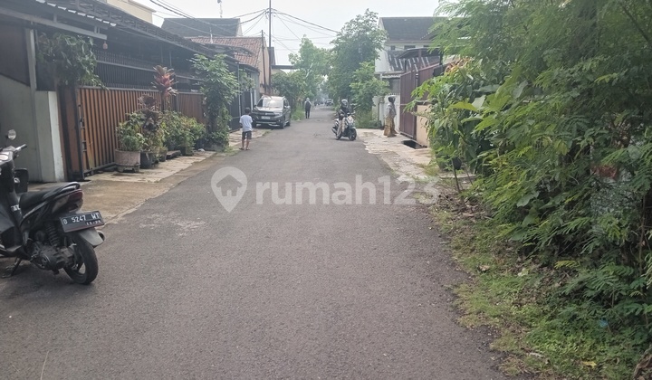 House in Riung Bandung Area, Near Jln Raya Soekarno Hatta Bandung 2