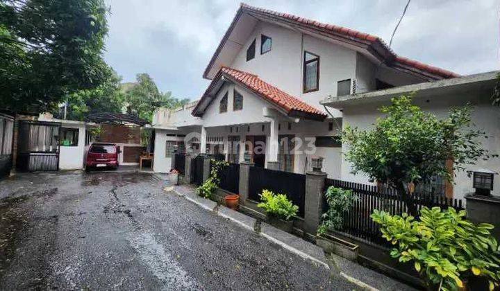 Rumah Bagus Dan Nyaman Sayap Dago Kota Bandung 1