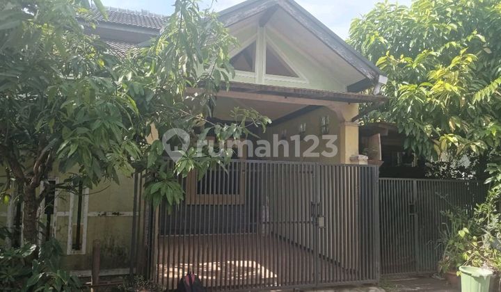 Rumah Cluster Adipura Nyaman dan Aman Area Sumarecon Bandung