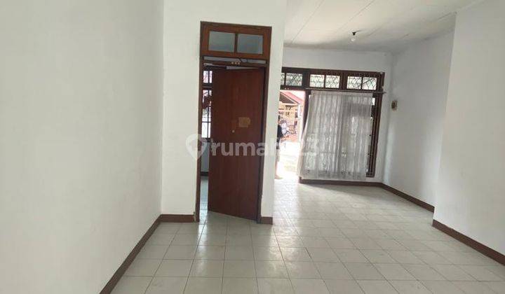 Rumah Pinggir Jalan Di Harapan Indah Bekasi 2