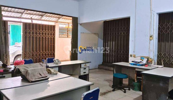 Dijual Cepat Dan Murah Rumah+office di Pangeran Jayakarta Kota Jakpus 1