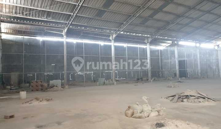 FOR SALE WAREHOUSE IN DAAN MOGOT, JAKARTA