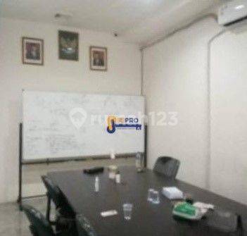 Dijual Ruko 4 Unit Gandeng di Jakarta Timur 2