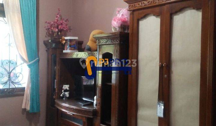 Dijual Cepat Rumah 2 Lantai di Jakarta Barat 2