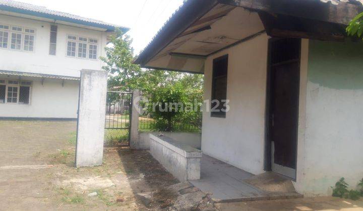 Dijual Cepat Tanah Bangunan Gudang di Jalan Raya Narogong Bekasi. 2