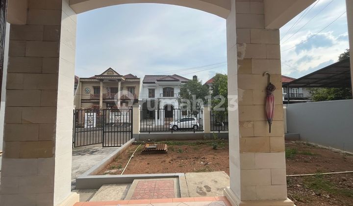 Disewakan Segera Rumah Siap Huni di Harapan Indah Regency Bekasi  2