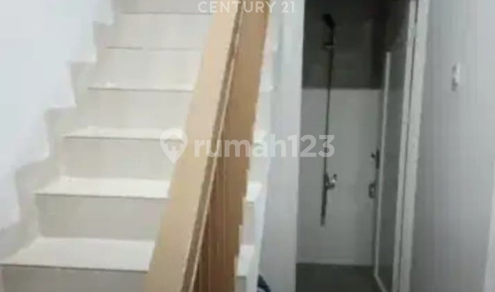 Jual Cepat Rumah 2 Lantai Siap Huni Area Senen Jakarta Pusat  2