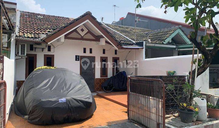 Jual Ceapat Rumah Kondisi Terawat di Taman Harapan Baru Bekasi 1