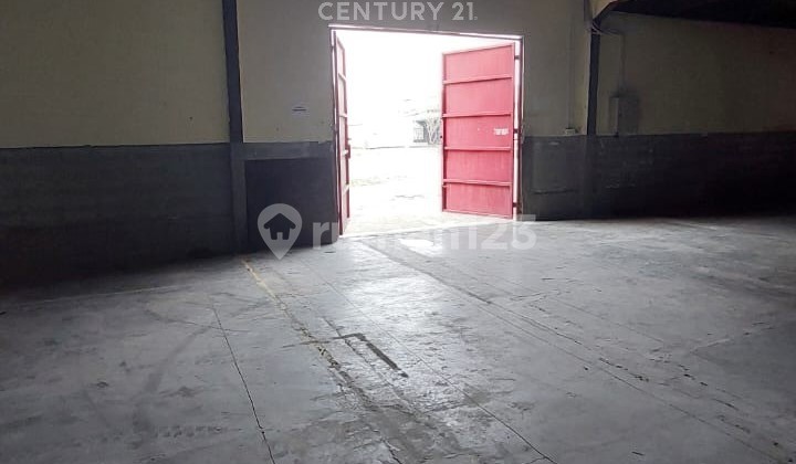 Strategic Warehouse Unit Location on Jl Raya Bogor Cibubur Strategic Warehouse Unit Location on Jl Raya Bogor Cibubur