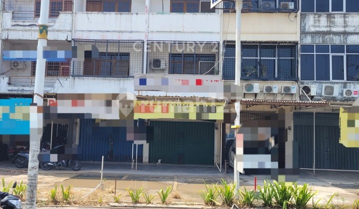 Quick Sale 2 Units of Shop Houses in Duri Kosambi, Cengkareng, West Jakarta