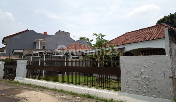 Rumah Lama Posisi Hook Lokasi Strategis Di Veteran Bintaro   2