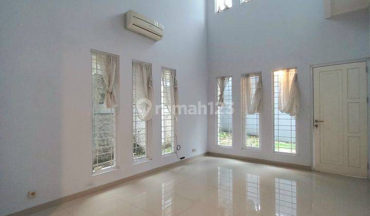 Rumah Luas Dalam Cluster Di Serpong Bsd 4373 Semi Furnished Rumah Bagus Kontrakan SHM - Sertifikat Hak Milik di Taman Giri Loka, jl. Arjuna Serpong, Serpong 2