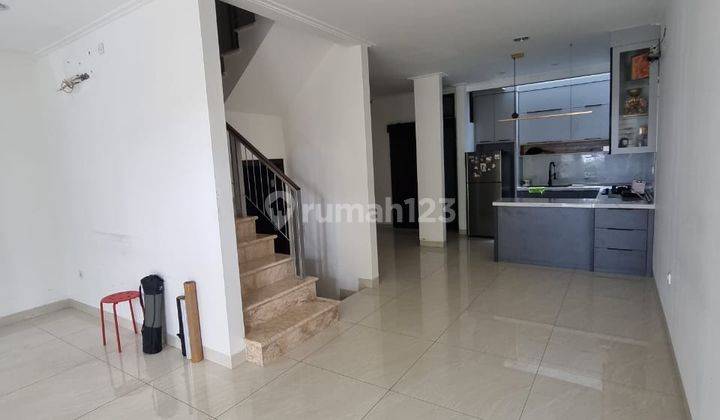 Rumah Pik Golf Island 6x15 Symphony Semi Furnished 2 Lantai 3br 2