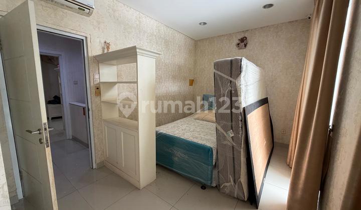 Jarang Ada Furnish Golf Lake Residence Cengkareng