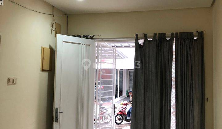Sewa Langka Rumah Golf Lake Cengkareng  1