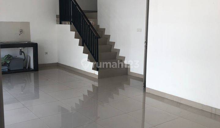 Cash Jual Termurah Hoek Rumah Pik 2 Extention 2