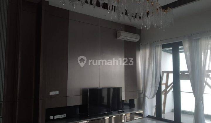 Sewa Rumah Besar Full Furnish Pik2  2