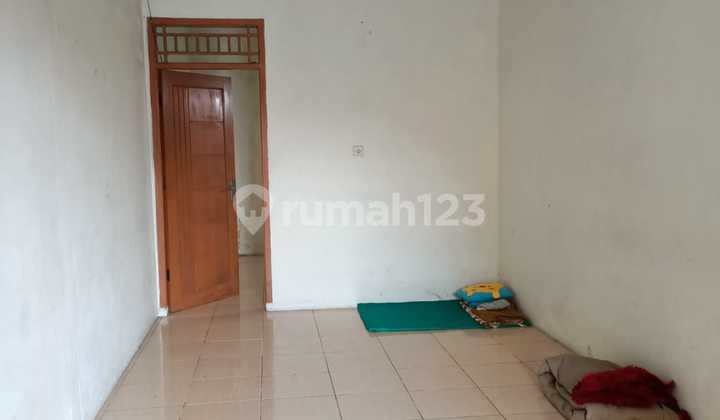 For Sale: 1.5-Story Linked Shop House, Highly Strategic Location, Kali Abang, North Bekasi 2