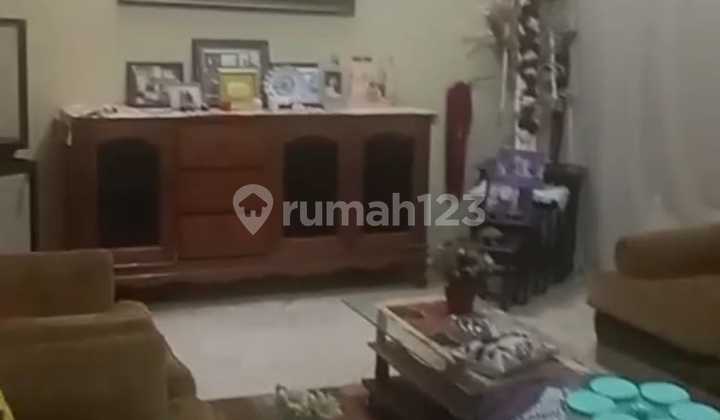 Dijual Rumah 2Lt Pinggir Jalan Cocok untuk Kosan,Cafe Kalimalang Bekasi Selatan 2