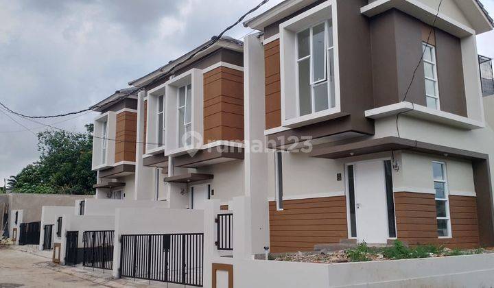 VILA DAGO PAMULANG RUMAH 2 LANTAI MINIMALIS MULAI 1 MAN 2