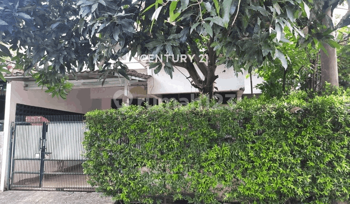 Dijual rumah perlu renovasi di sektor 5 bintaro dekat akses tol dan lokasi strategis
(SK/ID) Dijual rumah perlu renovasi di sektor 5 bintaro dekat akses tol dan lokasi strategis
(SK/ID)