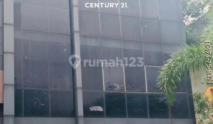 For Rent, Ready-to-Use Shop House at Kebayoran Arcade 1